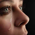 گریه کردن بعد از عمل بینی